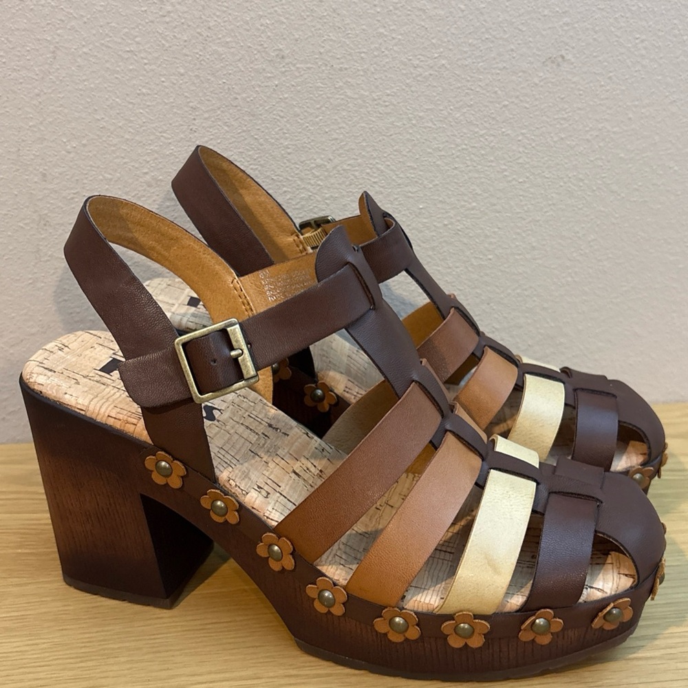 Kork-Ease Brown Tan Gold Floral Platform Sandals